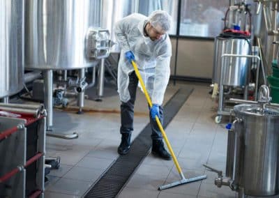 Industriehallen und Gelände